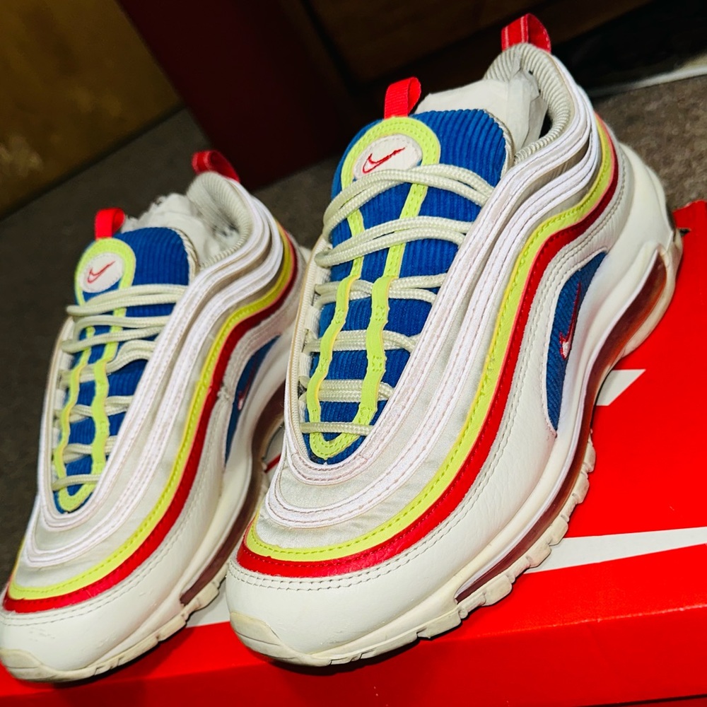 Women’s air max 97s